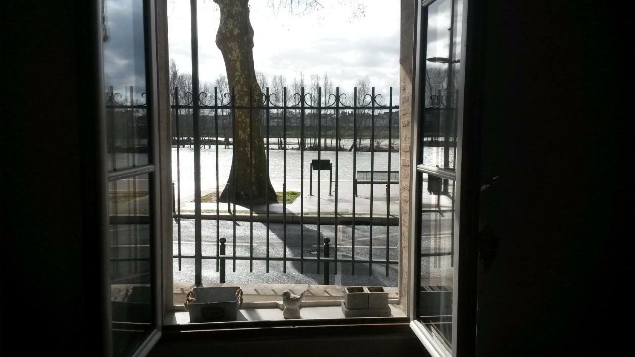 Appart La Gabare - Face Loire Quai Du Chatelet 올리언스 외부 사진